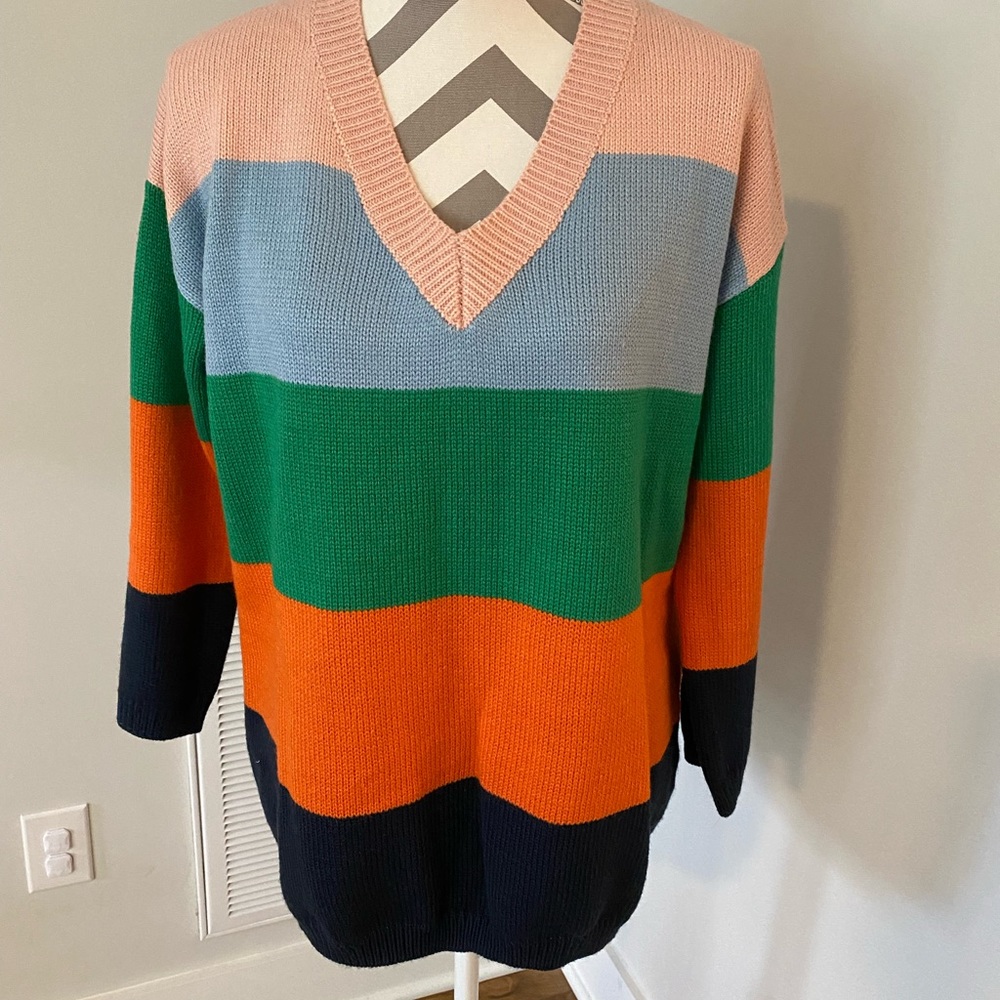 Vici sweater